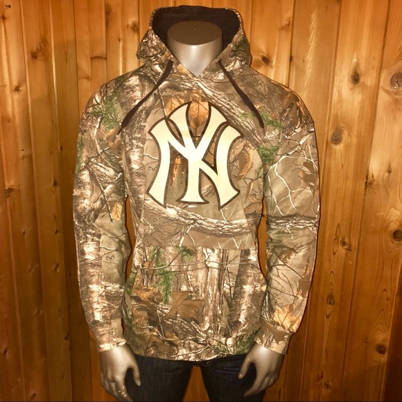 yankees camo hoodie
